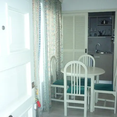 Apartment Jorbar *